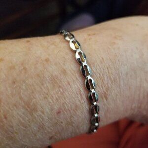 10K White Gold Bracelet